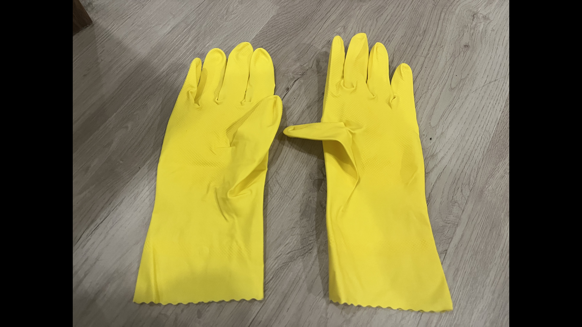 These are rubber gloves I considered using. My idea was to cut the fingers and connect them to the Makey Makey, but I decided not to use them because they felt too generic and didn’t support the idea of texture in my project.